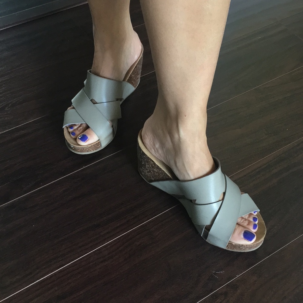 Blowfish Malibu Gray Wedges